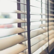 A Guide to Choosing Window Blinds: Style, Functionality, and Considerations